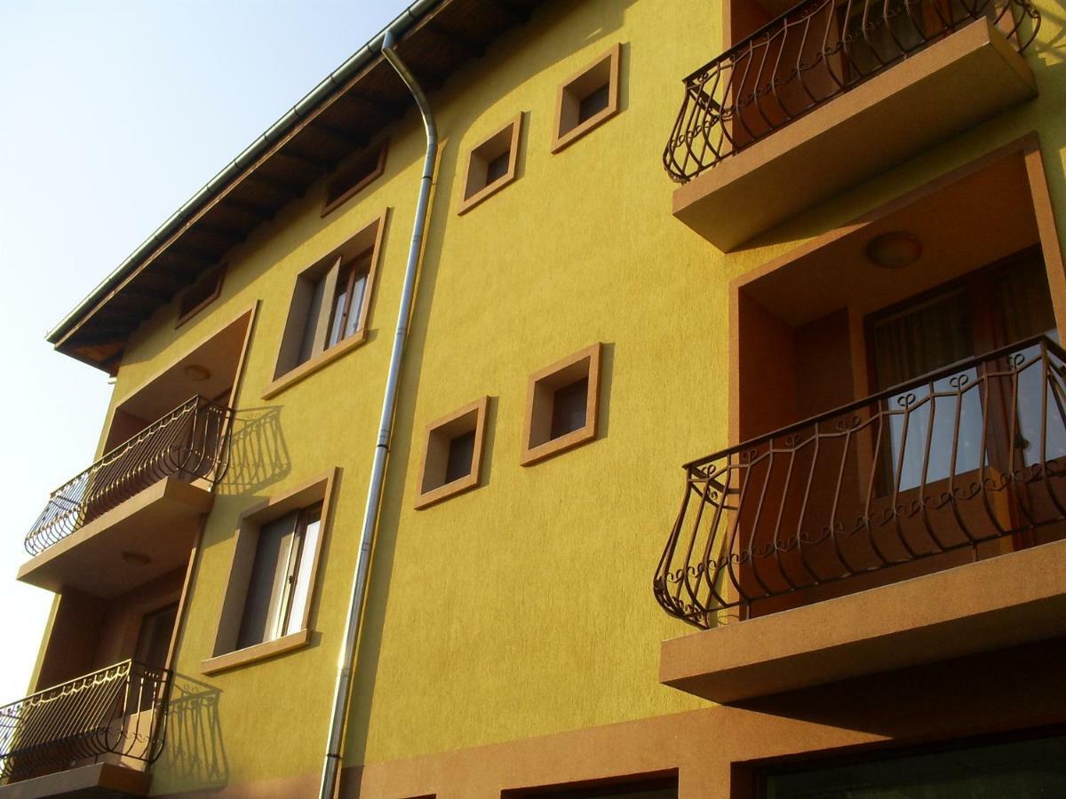 Къща За Гости Фантазия Triavna Exterior foto