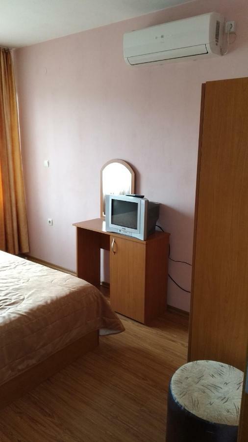 Къща За Гости Фантазия Triavna Exterior foto